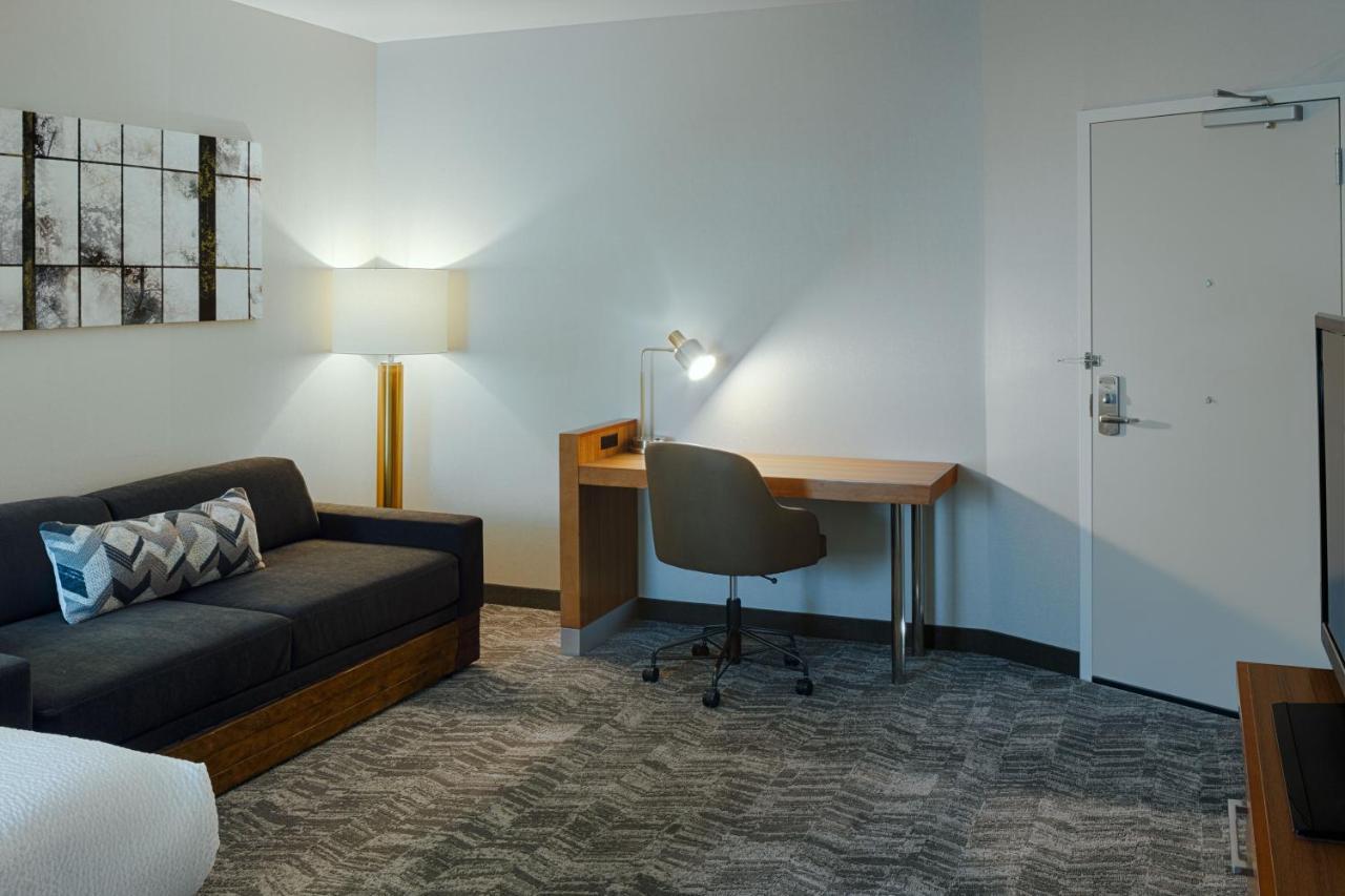 Springhill Suites By Marriott Bloomington Exterior foto